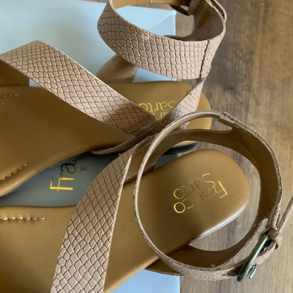 🆕 Franco Sarto Strappy Sandals - Picture 11 of 16